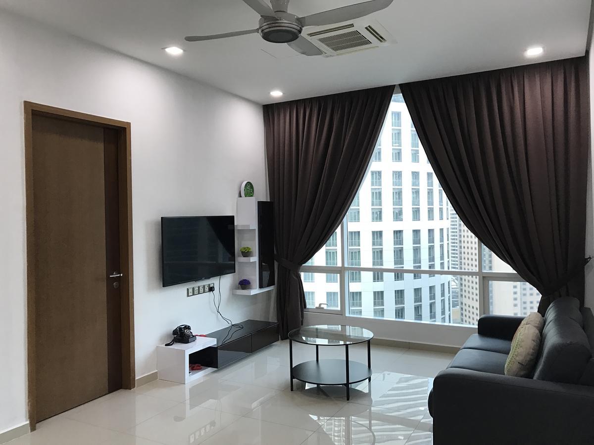 Soho Suites Klcc By Pnut Klcc View Kuala Lumpur Esterno foto